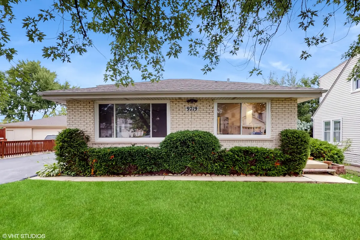 9719 S 81st Avenue, Palos Hills, IL 60465 - Image #1