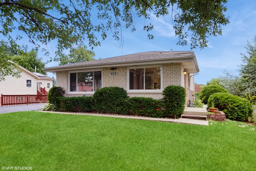 9719 S 81st Avenue, Palos Hills, IL 60465 - Image #3