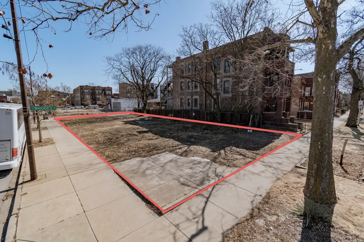 6105 S Rhodes Avenue, Chicago, IL 60637 - Image #1