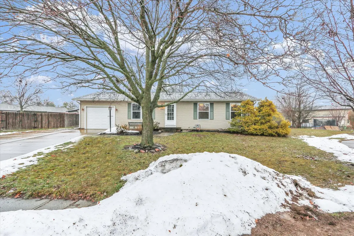 502 Richard Court, Mahomet, IL 61853 - #1