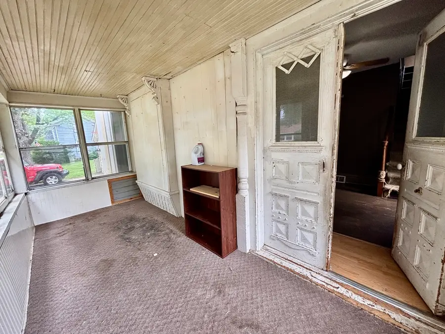 412 W Madison Street, Belvidere, IL 61008 - Image #3