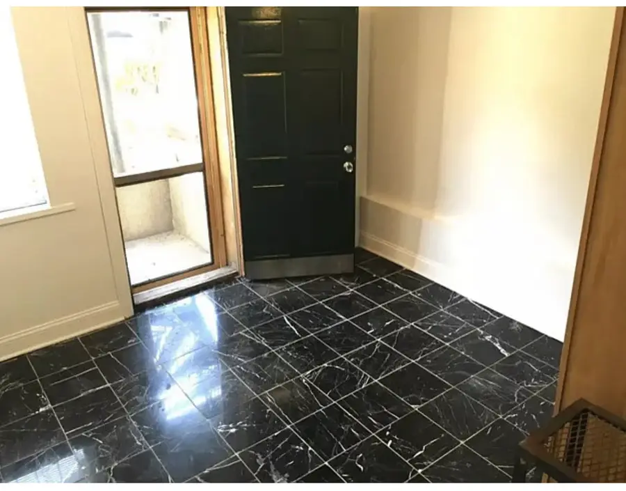 2921 W Lyndale Street, Chicago, IL 60647 - Image #2