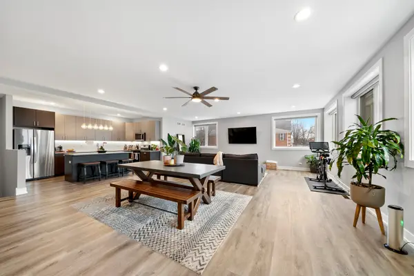 2304 W Jackson Boulevard #1E, Chicago, IL 60612