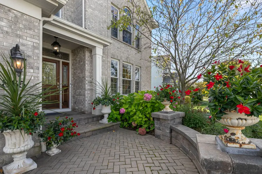 865 Sterling Heights Drive, Antioch, IL 60002 - Image #2