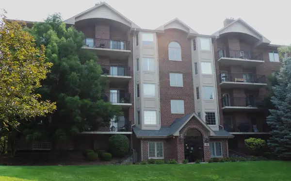 6655 S Cass Avenue #5D, Westmont, IL 60559