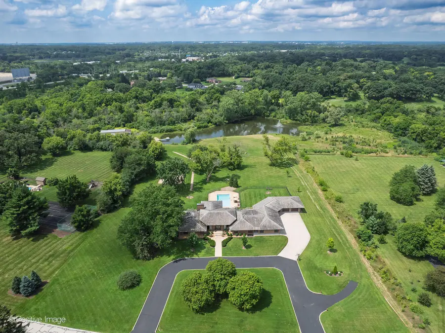 Address Withheld By Seller, West Chicago, IL 60185 - #2