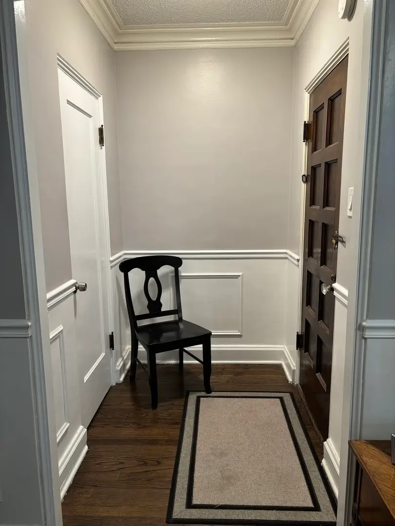 1111 Holley Court #113, Oak Park, IL 60301 - Image #3