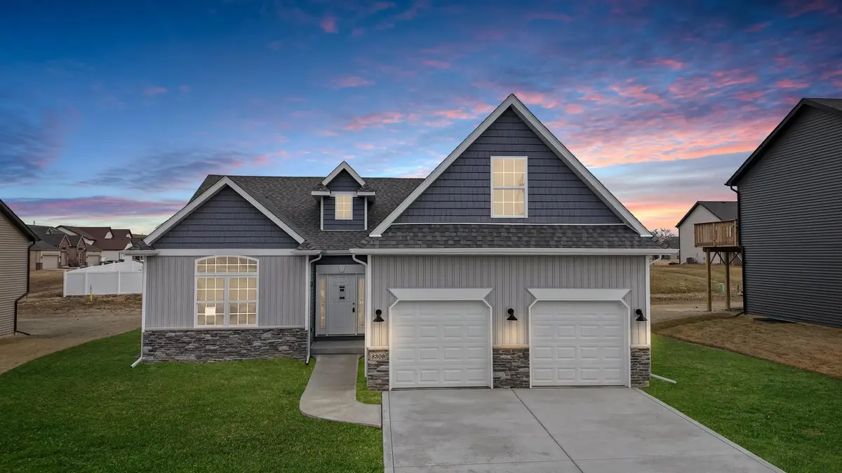 8309 Dylan Drive, Merrillville, IN 46410 - #1