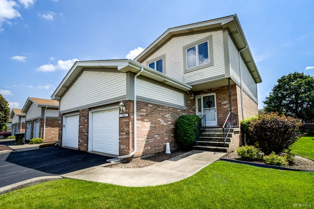 7925 160th Street, Tinley Park, IL 60477 - #1