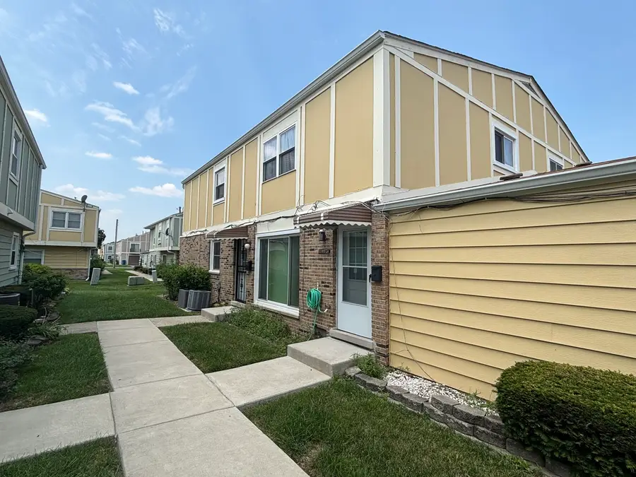 20124 Oak Lane, Lynwood, IL 60411 - Image #3