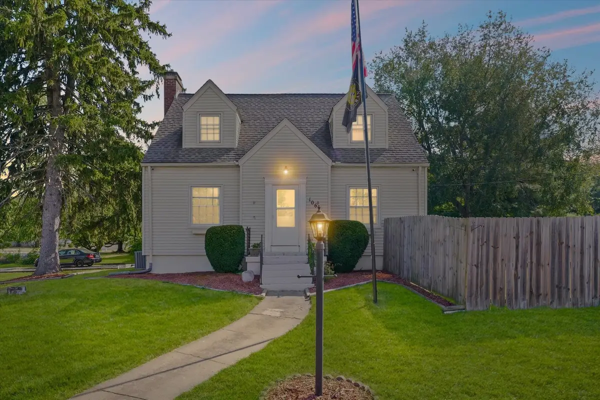 106 N Elizabeth Street, Tolono, IL 61880 - #1