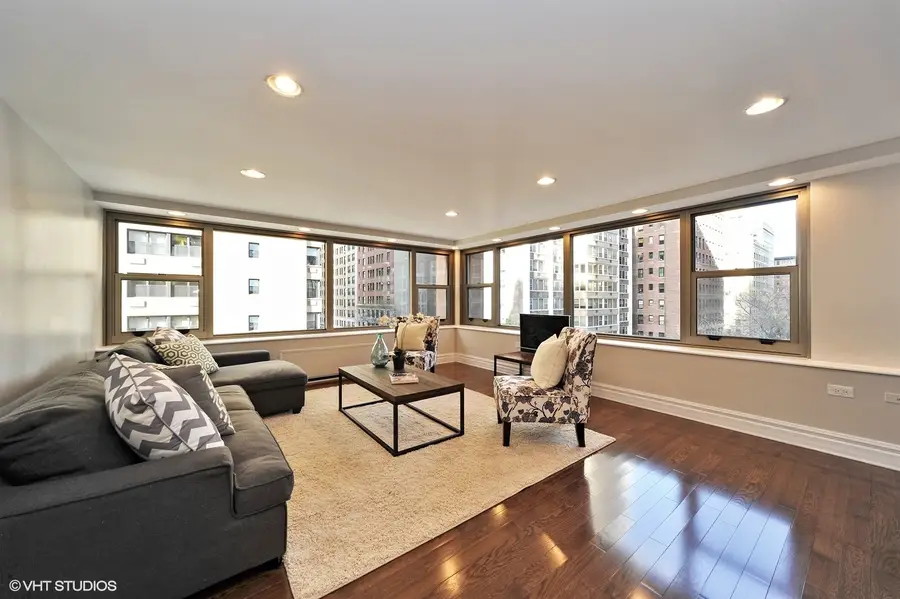 247 E Chestnut Street #602, Chicago, IL 60611 - Image #2