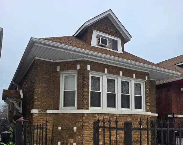 Address Withheld By Seller, Chicago, IL 60620