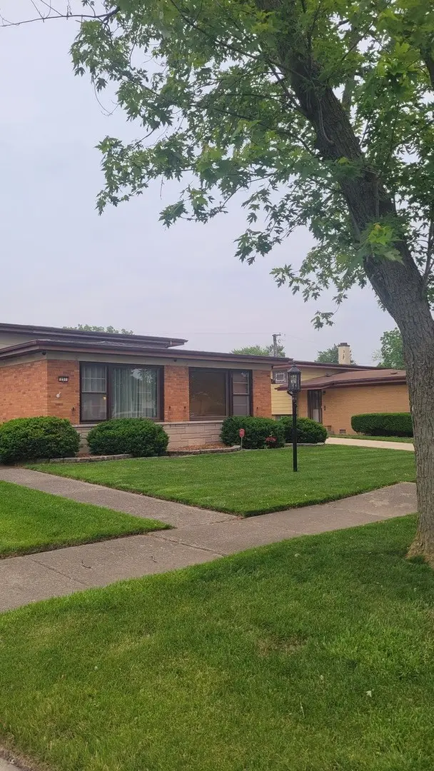 251 S Mayfair Place, Chicago Heights, IL 60411 - Image #2
