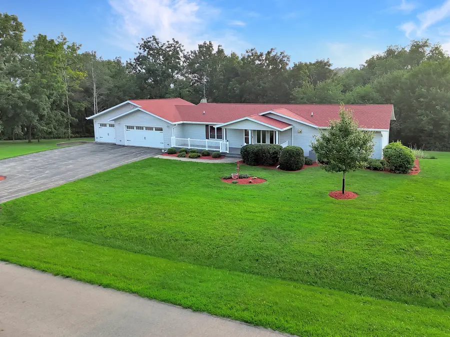 24-134 Hidden Ranch Drive, Lanark, IL 61046 - Image #3