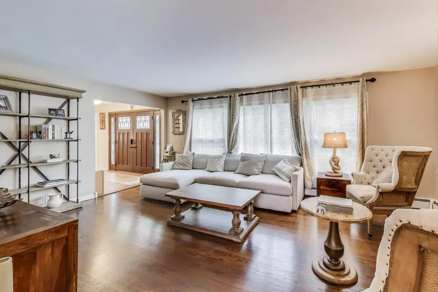 248 Beverly Road, Barrington, IL 60010 - Image #3