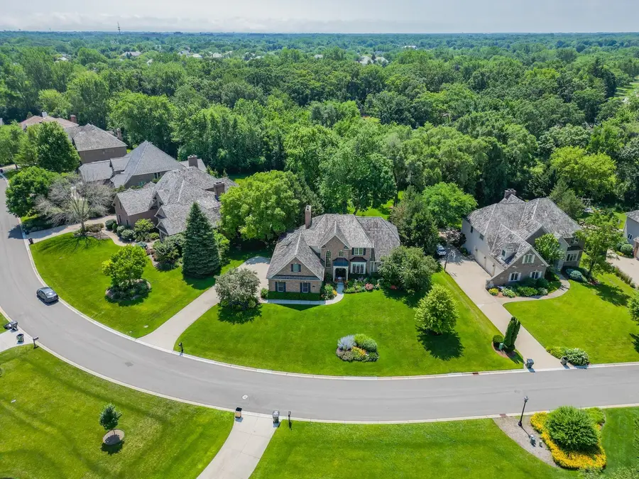 14875 Creekside Path, Green Oaks, IL 60048 - Image #2