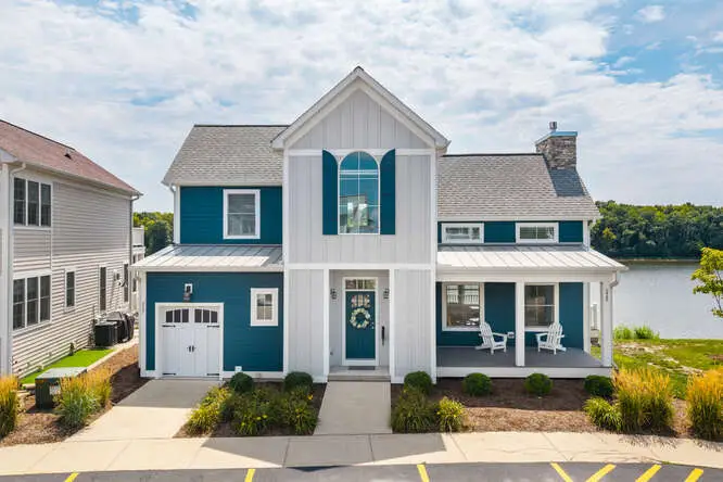 215 Leeward Way, Ottawa, IL 61350 - Image #1