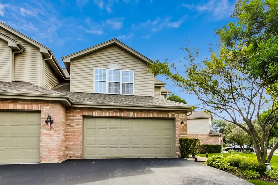 871 Rosebud Court, Roselle, IL 60172 - Image #2