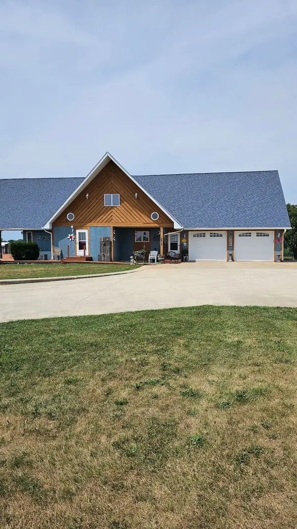 5612 N 3000w Road, Bourbonnais, IL 60914