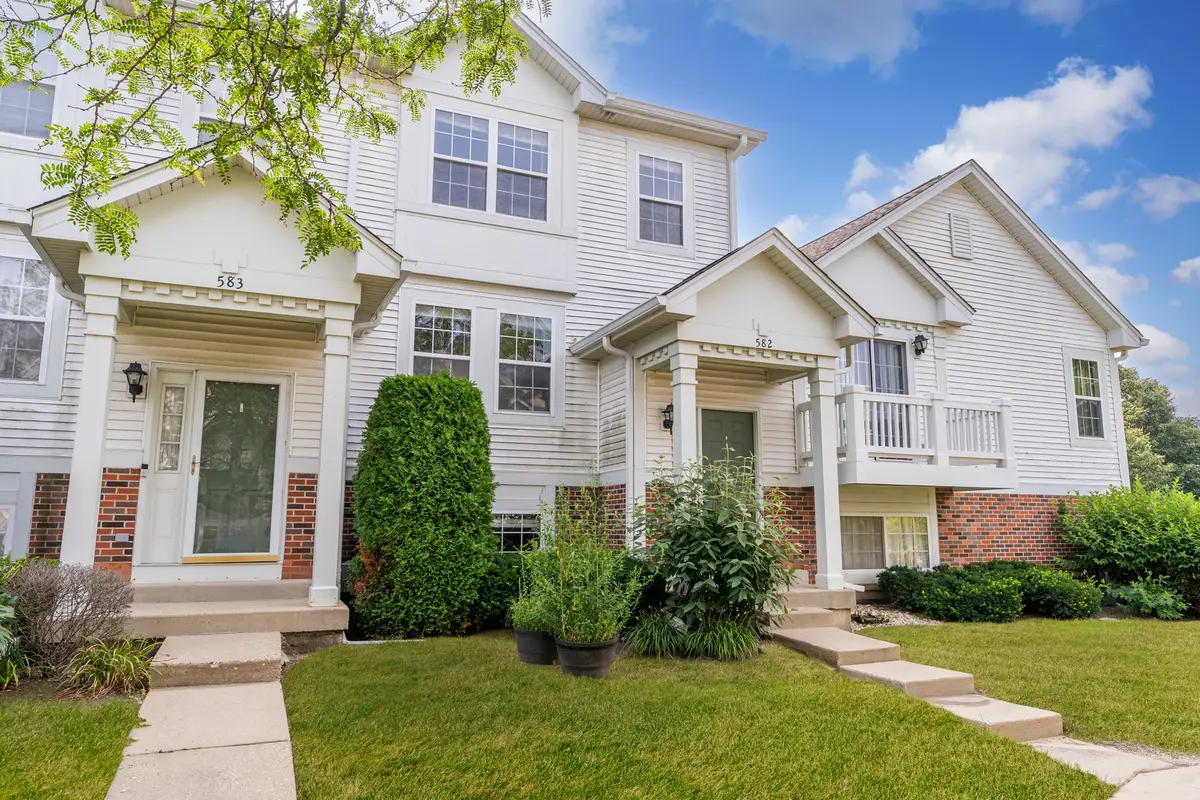 582 Holiday Lane, Hainesville, IL 60073 - Image #1