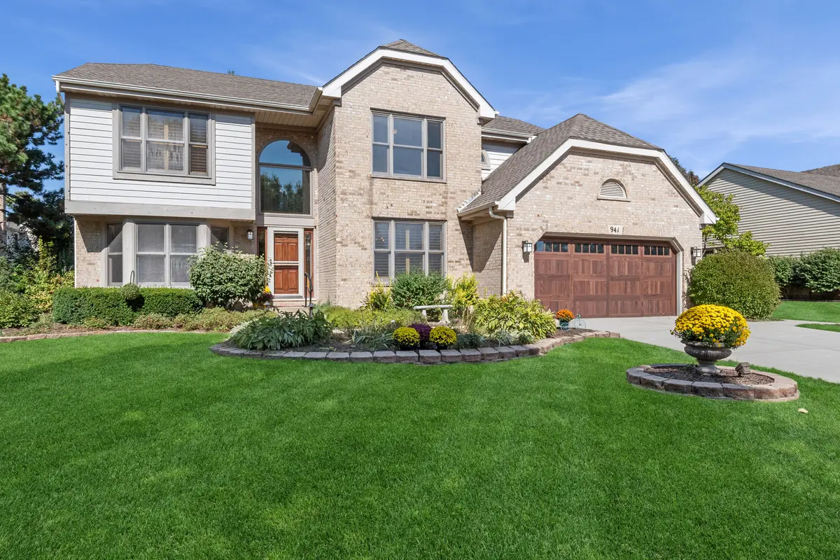 941 E Rosewood Avenue, Naperville, IL 60563 - #1