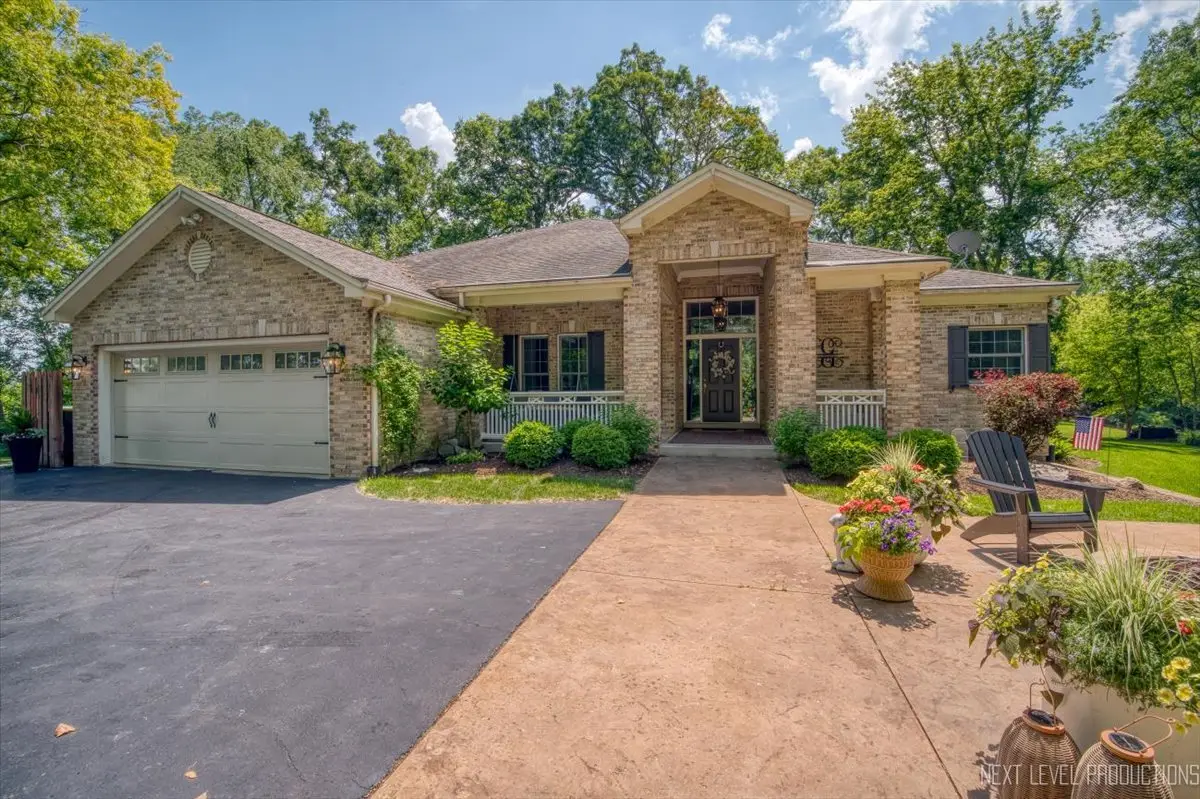 15N022 Brier Hill Road, Hampshire, IL 60140 - Image #1