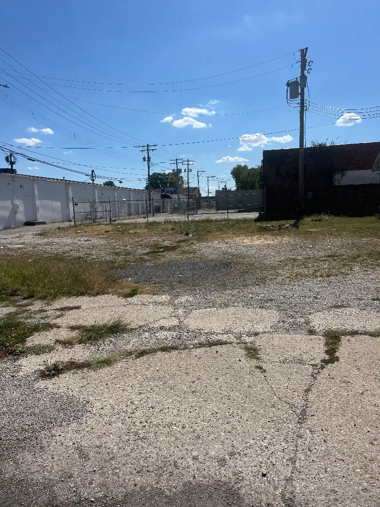 141 E Packard Street, Decatur, IL 62521 - Image #3