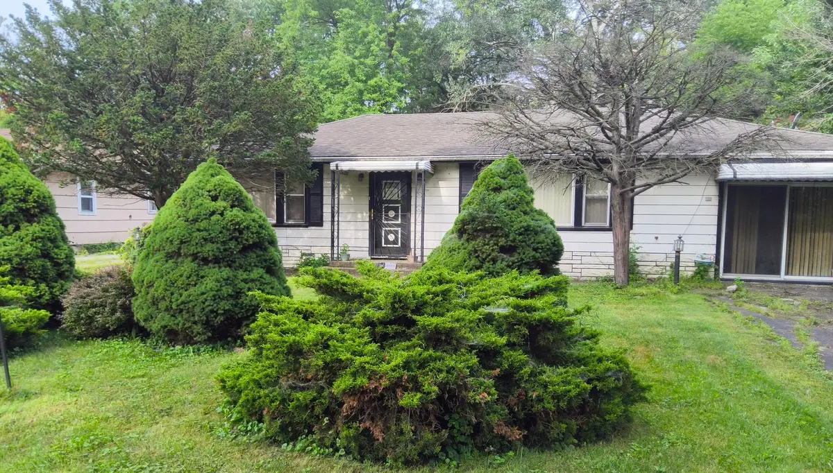 15230 Western Avenue, Harvey, IL 60426 - Image #1