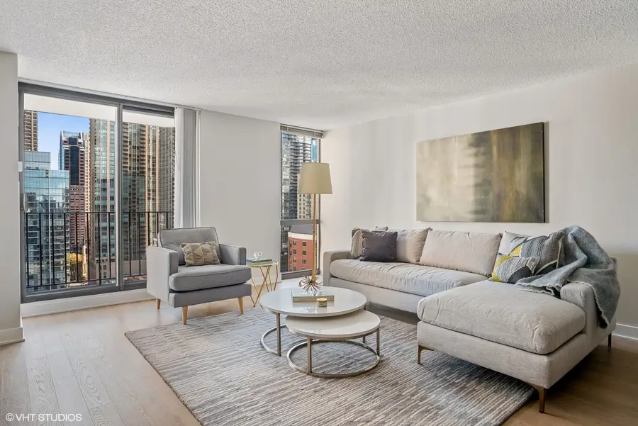 70 W Huron Street #2204, Chicago, IL 60654 - Image #3