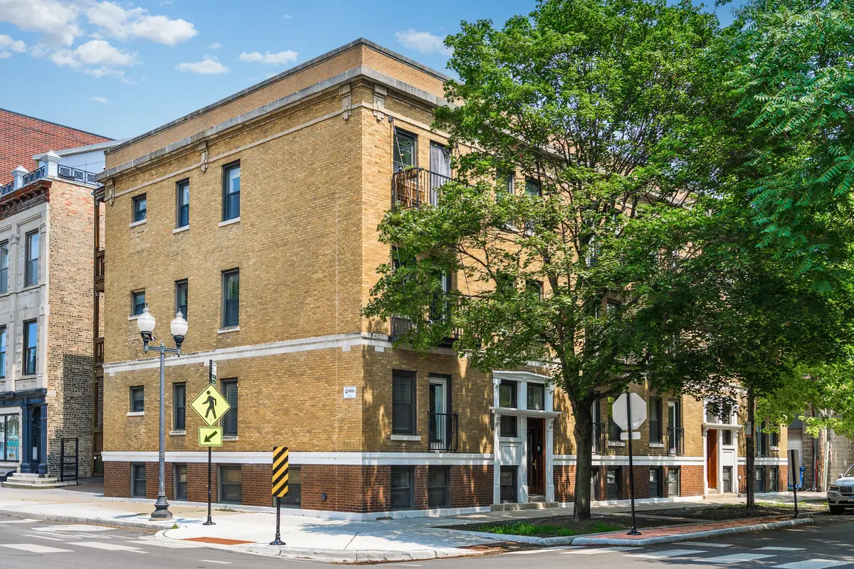1958 W Byron Street #2, Chicago, IL 60613 - #1