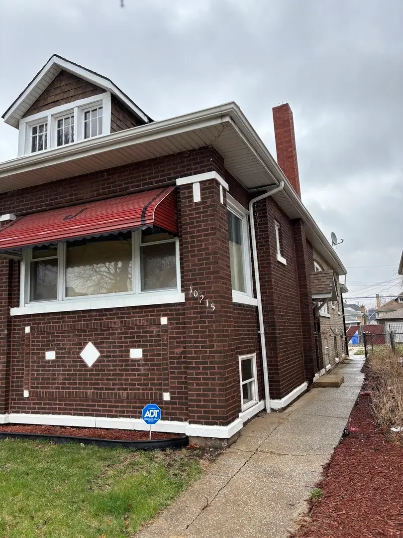 10215 S Emerald Avenue, Chicago, IL 60628 - Image #1