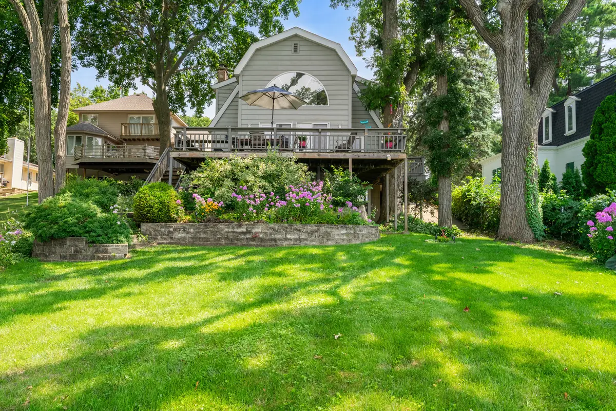 4923 E Lake Shore Drive, Wonder Lake, IL 60097 - #1