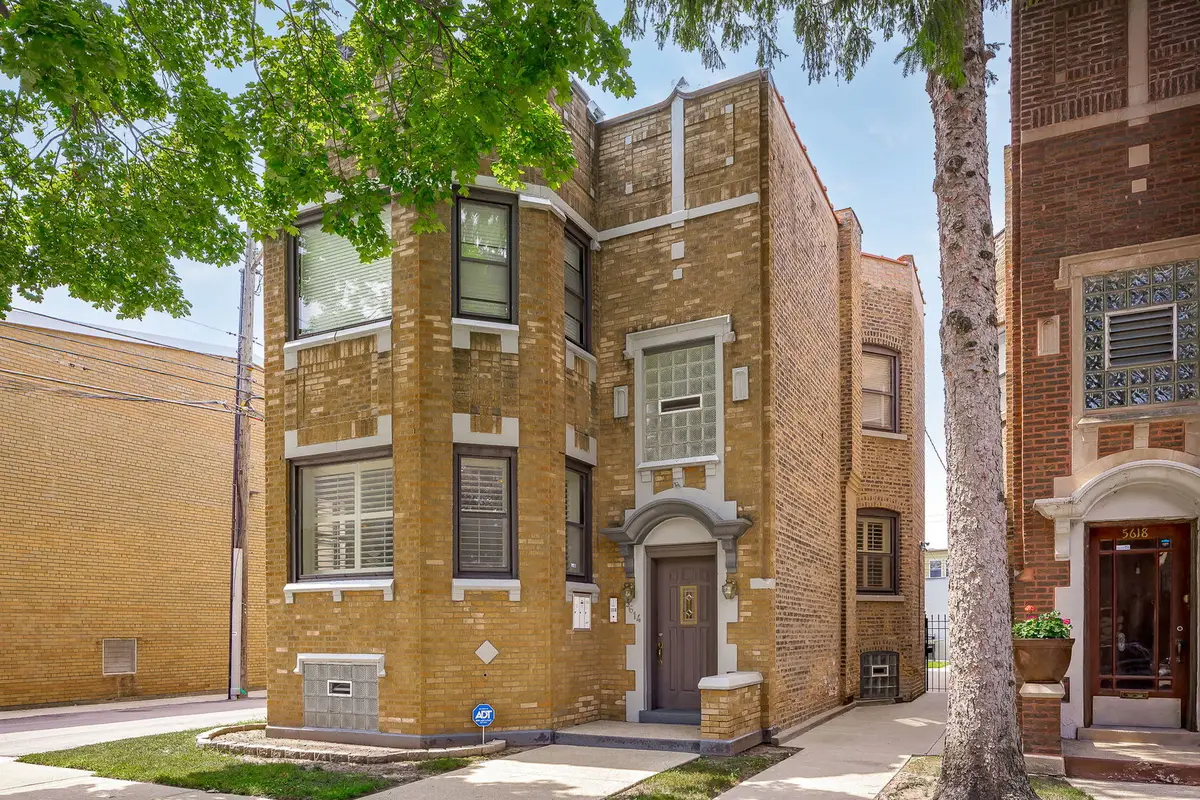 5614 N Campbell Avenue, Chicago, IL 60659 - Image #1