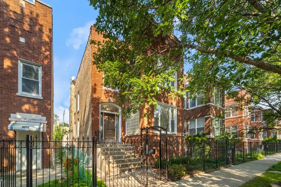 4426 N Drake Avenue, Chicago, IL 60625 - Image #2