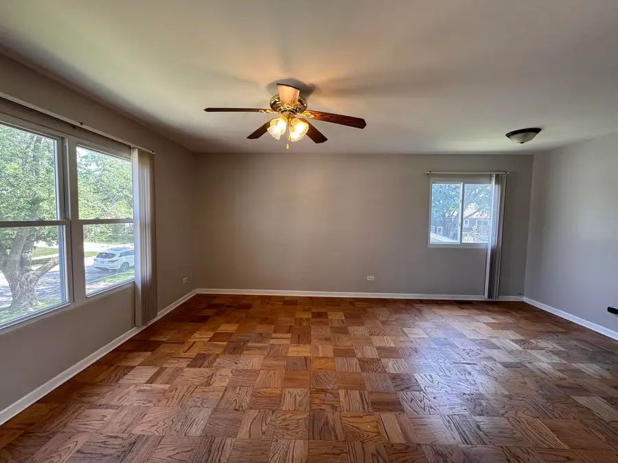 5103 Elmwood Road, Oak Forest, IL 60452 - Image #2