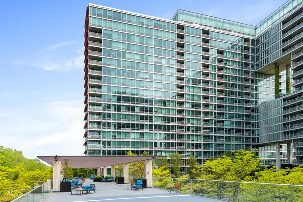 9725 Woods Drive #802, Skokie, IL 60077