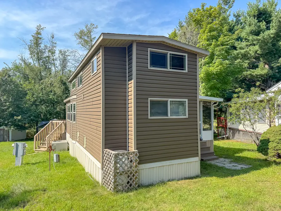 5/310&311 Woodhaven, Sublette, IL 61367 - Image #2