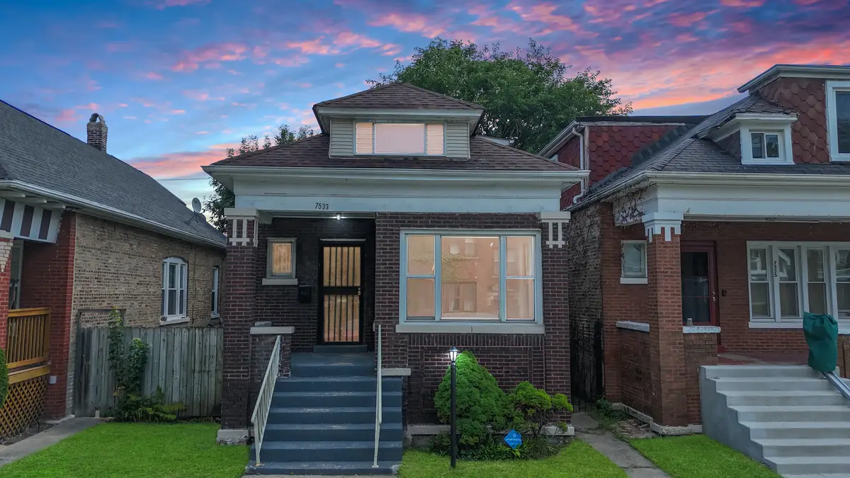 7533 S Eberhart Avenue, Chicago, IL 60619 - Image #1
