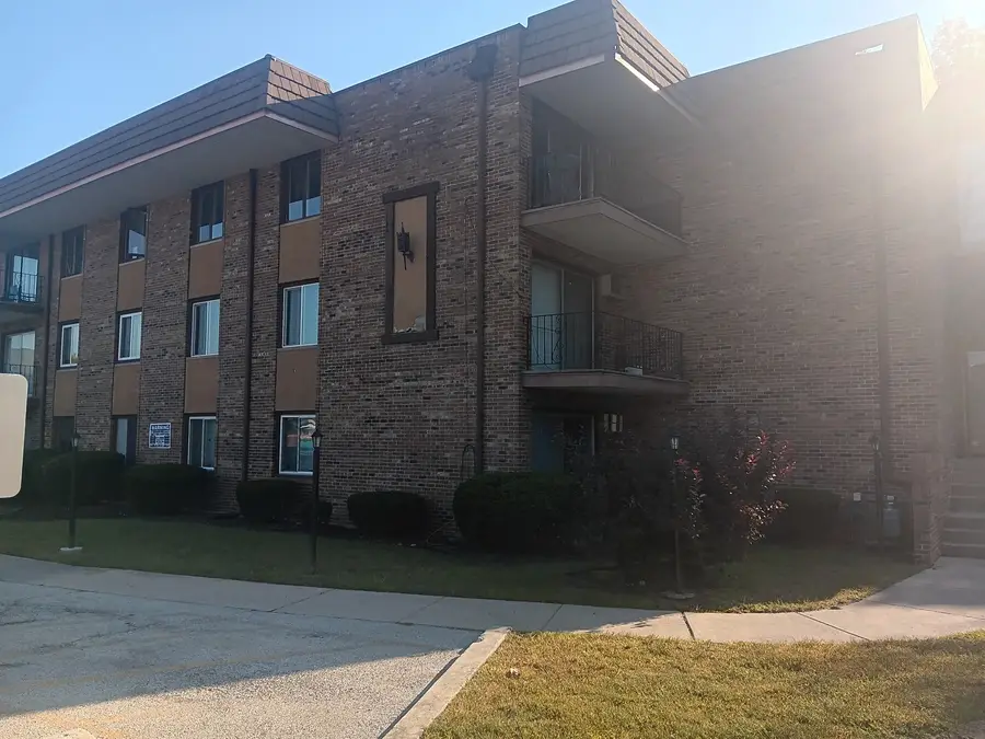 550 Michigan City Road #3A, Calumet City, IL 60409 - Image #2