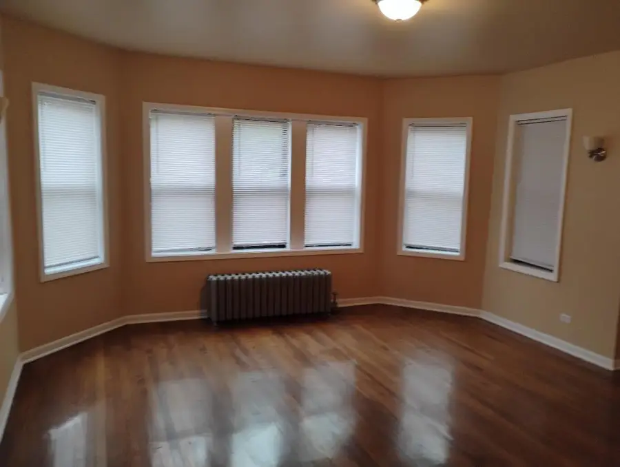 8037 S Champlain Avenue, Chicago, IL 60619 - Image #2