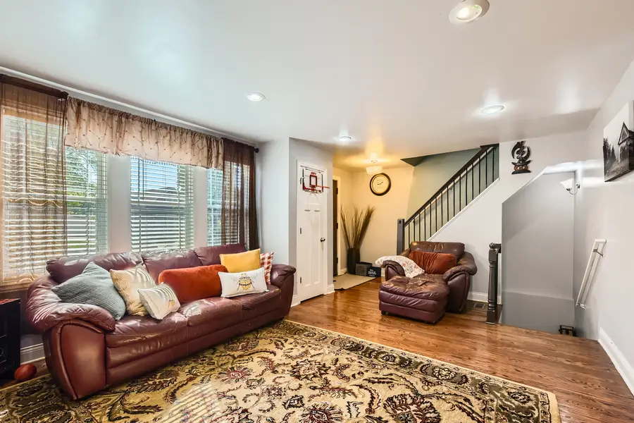 10940 S Wallace Street, Chicago, IL 60628 - Image #2