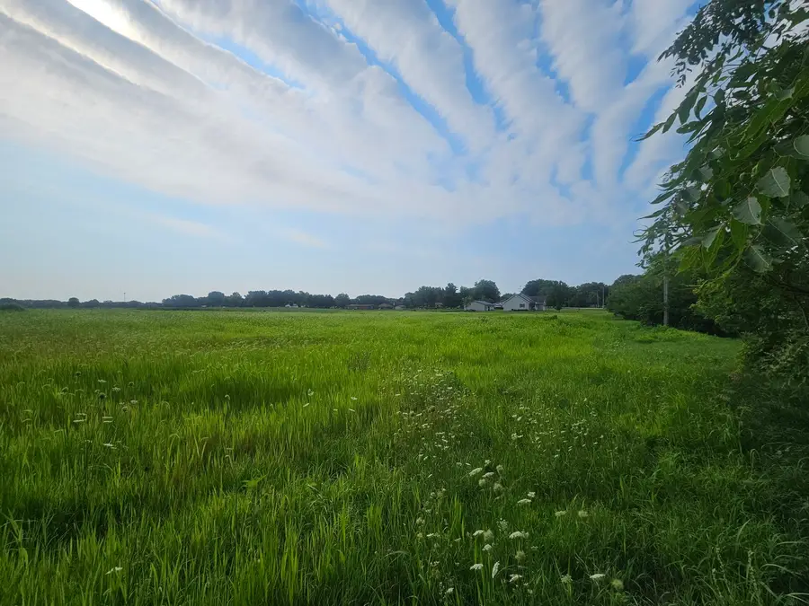 000 Como Road, Sterling, IL 61081 - Image #2