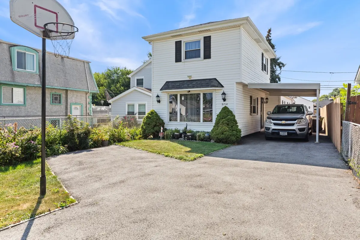 9714 Mcvicker Avenue, Oak Lawn, IL 60453 - Image #1