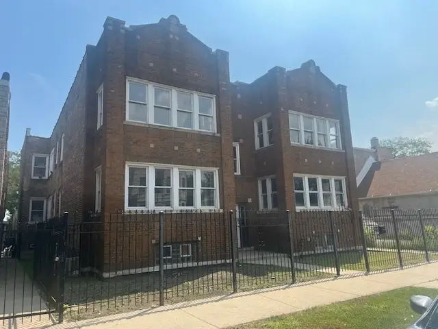1005 N Springfield Avenue, Chicago, IL 60651 - Image #2
