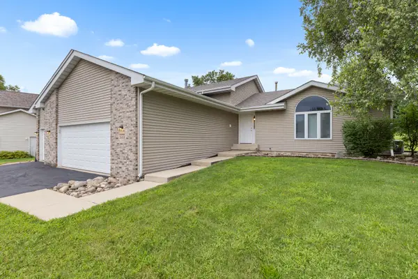 3838 Golden Prairie Avenue, Rockford, IL 61109