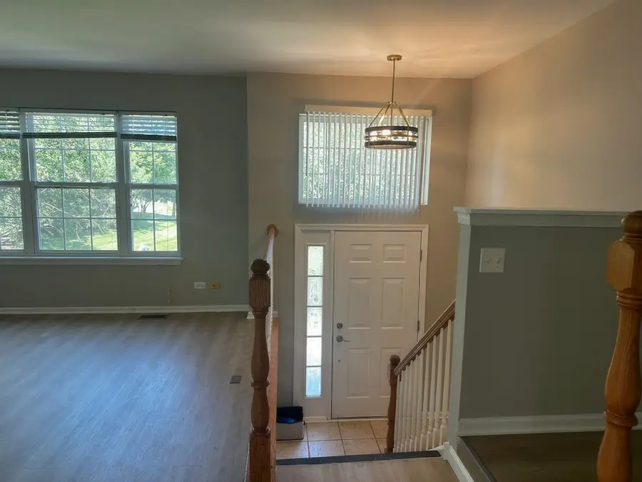 955 Emerald Drive, Pingree Grove, IL 60140 - Image #3