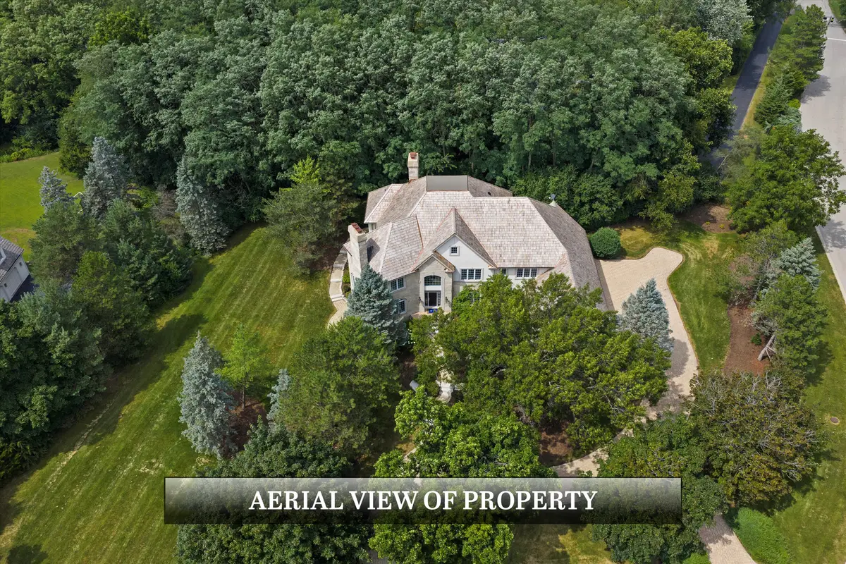 83 S Wynstone Drive, North Barrington, IL 60010 - Image #1