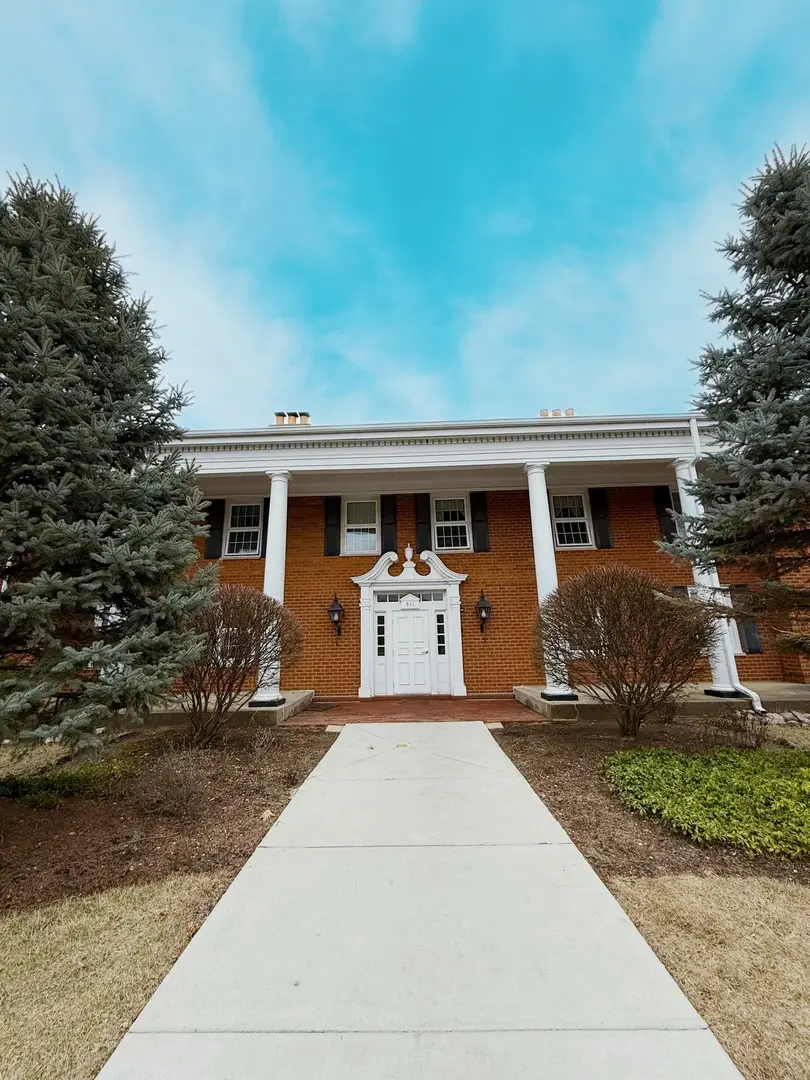 511 Coventry Lane #3, Crystal Lake, IL 60014 - Image #1