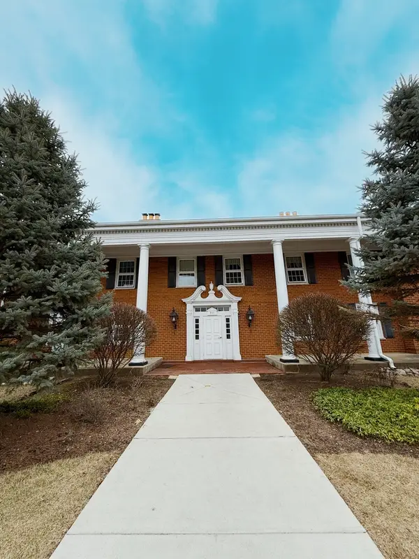 511 Coventry Lane #3, Crystal Lake, IL 60014